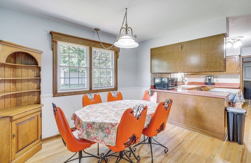 Medina House | Families Welcome! Extended-Stay Haven in Medina