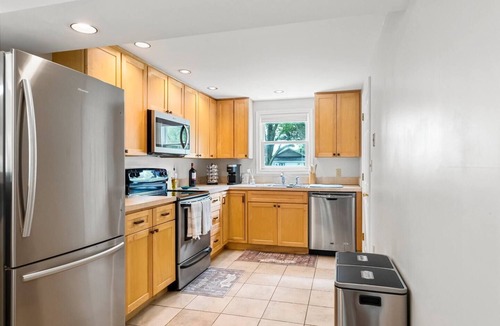 Chesapeake Beach House | Family Beach House: Spacious Deck, Grill & Views