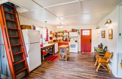 Martin City House | Family Cabin 9 Miles from West Glacier