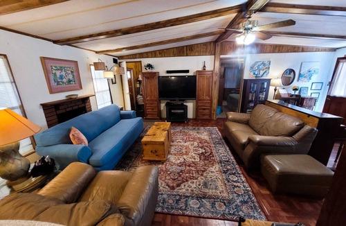 Plantation House | Family Cottage with Neighborhood Pool- Sawgrass Area