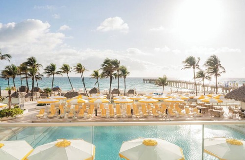 Sunny Isles Beach Hotel | Family-Friendly Unit! Beachfront, Swimming Pool, Pets Allowed