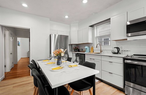 Harbor View - Orient Heights Apartment | Family-Friendly 3BR Easy Blue Line Access Near Boston