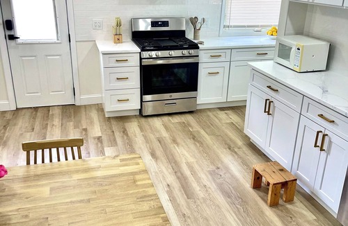 Weymouth House | Family-Friendly 3BR Near Boston - Private Entrance