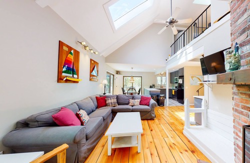 Truro House | Family-friendly home in the trees w/wraparound deck - near beaches