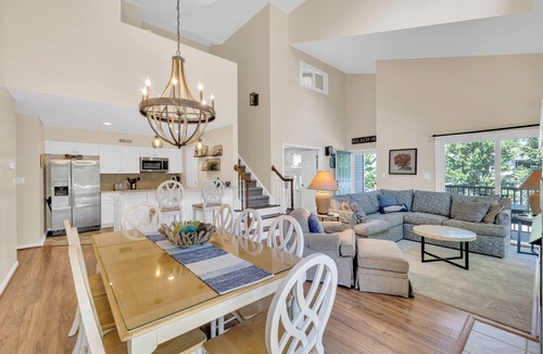Bethany Beach Condo | Family Friendly Lakeview Upper Vista in Sea Colony West