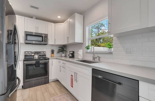 Driftwood House | Family-Friendly Oasis with Heated Pool BBQ FirePit
