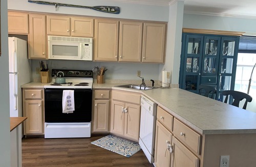 Rehoboth Beach House | Family-Friendly Beachy Boho Townhouse: 3BR, 2.5 Bath, Pool, Close to Beach
