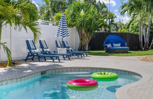 Survey Creek House | Family Fun | Pool | Game Room | Near Chase Stadium