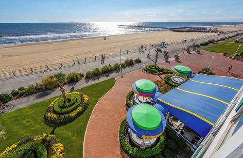 Northeast Virginia Beach Resort | Family Vacation! Steps to Beach, Indoor Pool