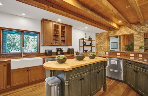 Davie Villa | Family villa w/heated pool, gameroom & fire pit
