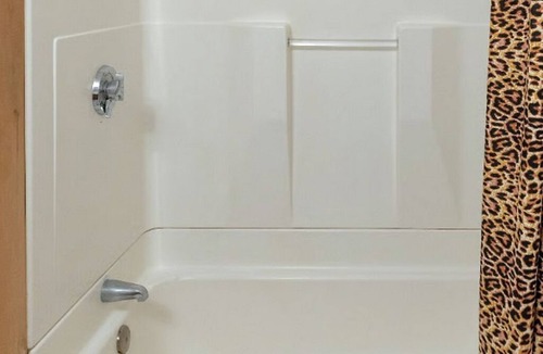 Roxbury Apartment | Fancy Stay - 14 Devon Street, Boston MA, 02121 -NO PETS UNITS