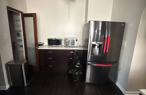 East Flatbush House | Fantastic 2BR Main Floor Unit in Residential Brooklyn Semi-attached Townhome