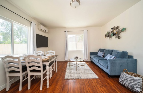 Baldwin Park House | Fantastic 3-bed single house with kitchenette & AC