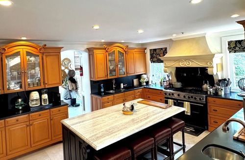 Historic District House | Fantastic house with lots of parking in downtown Annapolis, steps to the USNA!
