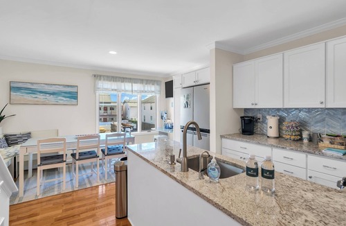 Seaside Heights House | Fast Wi-Fi | Coffee Bar | Linens & Towel | Parking - Holiday Home