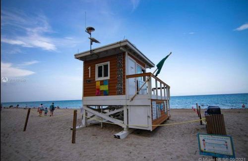 Hallandale Beach Apartment | Feel the Miami Vibe , Cozy & Stylish Studio Stay