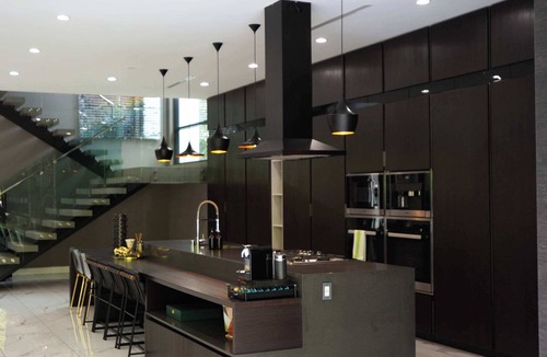 Melrose House | FIFA House - Rooftop - Pool - 10 miles to SOFI