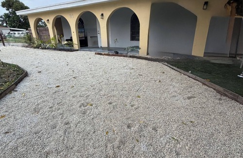 Opa-Locka House | FIFA Stay 2BR Home 11 Min to Hard Rock Stadium.