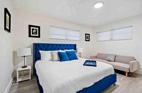 Pembroke Pines House | FIFA World Cup - 4 Miles to Miami Stadium Hard Rock Stadium with Private Pool Game Room & Free Parking Pembroke Pines Florida close to Hollywood Beach and Hard Rock Casino
