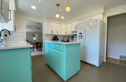 Spokane Valley House | FIRE HOUSING AVAILABLE-Central AC-Huge Fenced Bkyrd-15 Min 2 Dwntwn-Luxe Bthrm