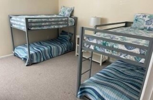 South End Condo | First floor three bedroom, two full bath unit two blocks from the beach