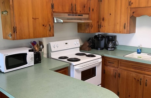 Cape Charles House | Fish Tales-FISH/EAT/STAY