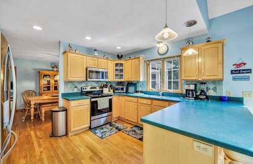 Orleans House | Five Bedrooms Plus a Fully Equipped Game Room! (2085)