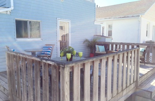 North Wildwood House | *FLASH SALE for Sept!*1 Bedroom, Yard w/Lg 2 Level Deck, Perfect Location!