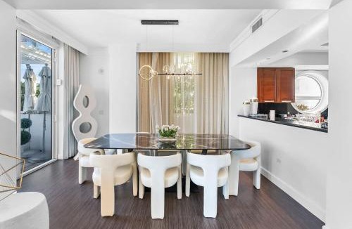 Mid Beach House | Fontainbleau Ocean View Terrace Spa plus Private Pool