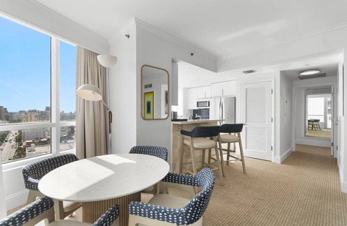 Mid Beach Apartment | Fontainebleau II Tresor Ocean View 2BR Apt