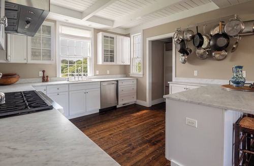Quidnet House | FOR SALE: Private Family Compound With Guest House, Pool, Tennis & Pickleball.