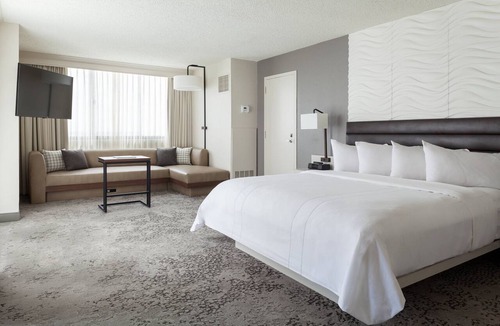 Survey Creek Hotel | Fort Lauderdale Marriott North