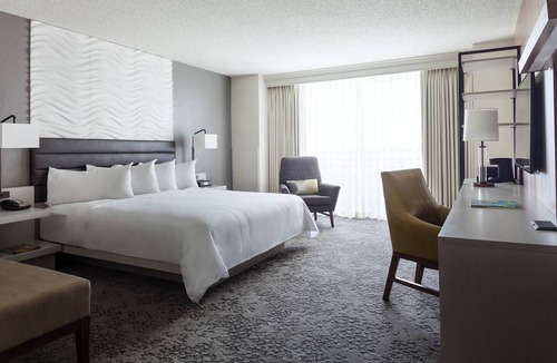 Survey Creek Hotel | Fort Lauderdale Marriott North