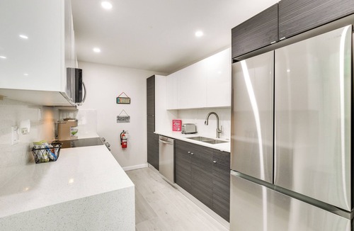 Colee Hammock Apartment | Fort Lauderdale Condo w/Patio, Near Canal!