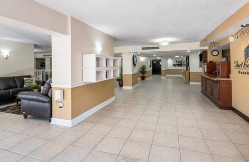 Birch Park Finger Streets Resort | Fort Lauderdale Beach Resort - Studio W/Partial Kitchen