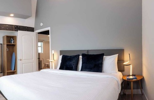 Poinciana Park Hotel | Fort Lauderdale Boutique Hotel Oasis