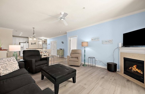 Sunset Island Condo | Fountain Drive-3 Bedroom Sunset Island Condo with Outdoor Pool & Private Beach!