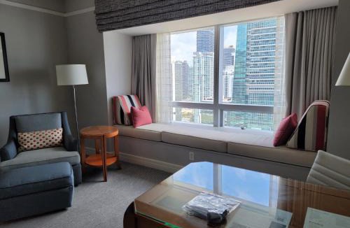 Brickell Hotel | Four Seasons Studio - Privately Owned Unit