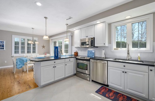 Bass River House | Four Shore: Walk to Parkers River Beach