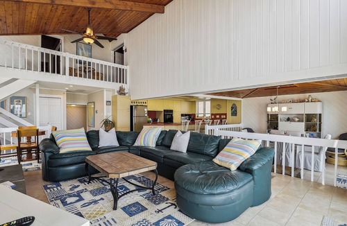South Bethany House | Free Golf at Bear Trap Dunes and MORE! OCEANFRONT! Wonderful "family friendly" spacious and beautiful 4 bedroom vacation home