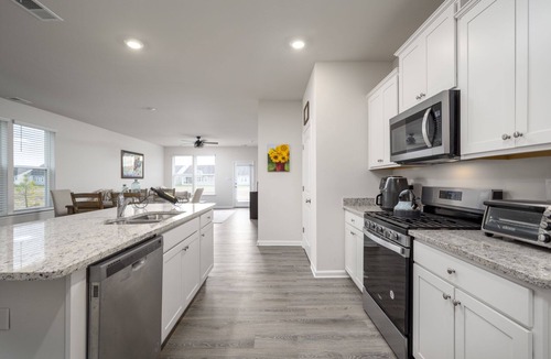 Millville House | Free Linens & Cleaning - Saltwater Manor