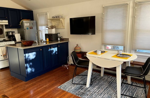 Provincetown Cottage | Free standing 1940s Artists Cottage East End near Commercial St. Parking! A/C!
