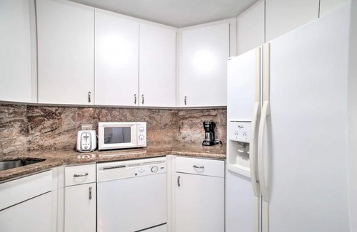 Galt Mile Apartment | Ft Lauderdale Oceanfront Resort Condo w/Views! by RedAwning