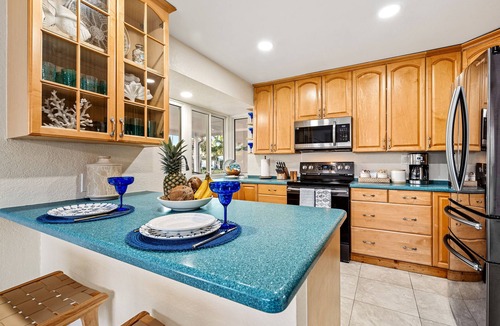 Fort Lauderdale House | FtLauderdaleBeach5miles|HTDPool+SPA|Fishing|Kayaks