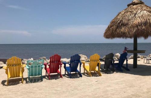 Key Largo House | FULL TIME LIC Mgr - 2 BED 2 BATH VILLA - OCEANFRONT BEACH RESORT - SALTWATER LAGOON