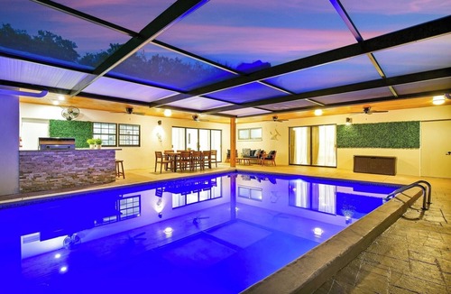 Plantation Villa | Fully Remodeled 4 bed 4 bath Retreat, Heated Pool