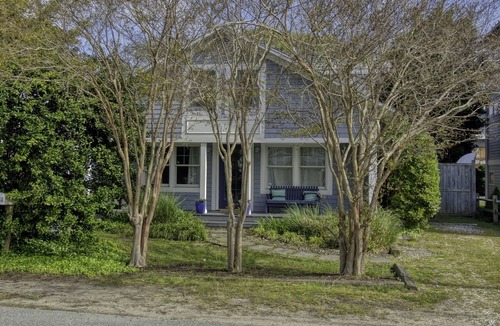 Rehoboth by the Sea House | Fully Renovated Cottage by the Sea!