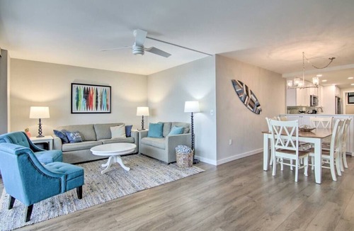 Bethany Beach Condo | Fully Renovated Ocean Front Condo at Sea Colony