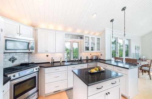 Cape May Point House | Fun in the sun at your ocean view retreat in Cape May Point, New Jersey.