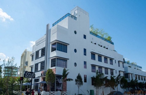 City Center Hotel | Gale South Beach, Curio Collection by Hilton